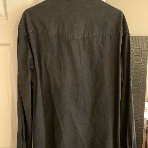 H&M button down XL - Picture 3 of 3